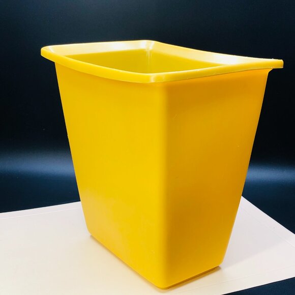 Vintage 60s Rubbermaid Mustard Yellow Plastic Small Trash Can Wastebasket - Picture 3 of 11